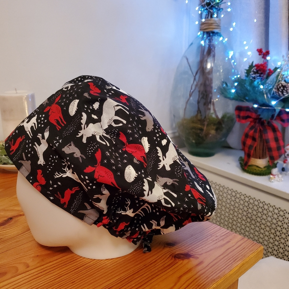 Scrub-hats Wildlife - Picture 5 of 9